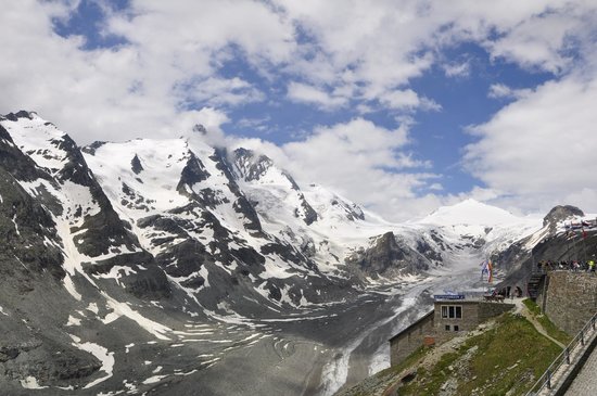 The Grossglockner Road to Franz-Josefs-Höhe